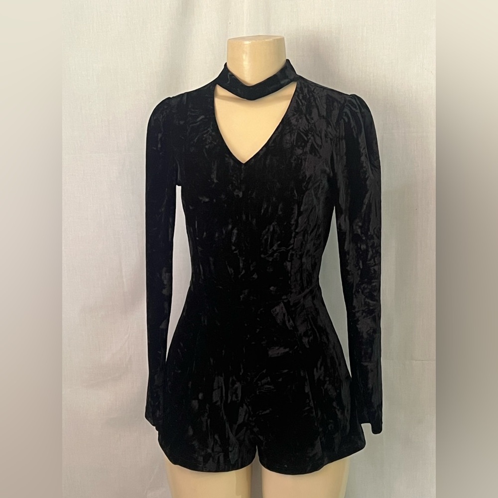 Black Velvet Long Sleeve Dress